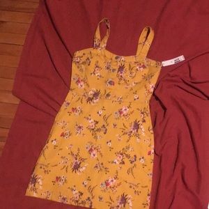 Walmart cute little dress size M 7/8.
